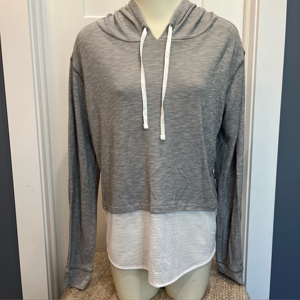 City Streets Women’s Gray White Stripe Layered Tunic Hoodie Size XL Long Sleeve